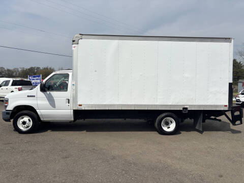 2018 Ford E-Series for sale at Thoroughbred Motors LLC in Scranton SC