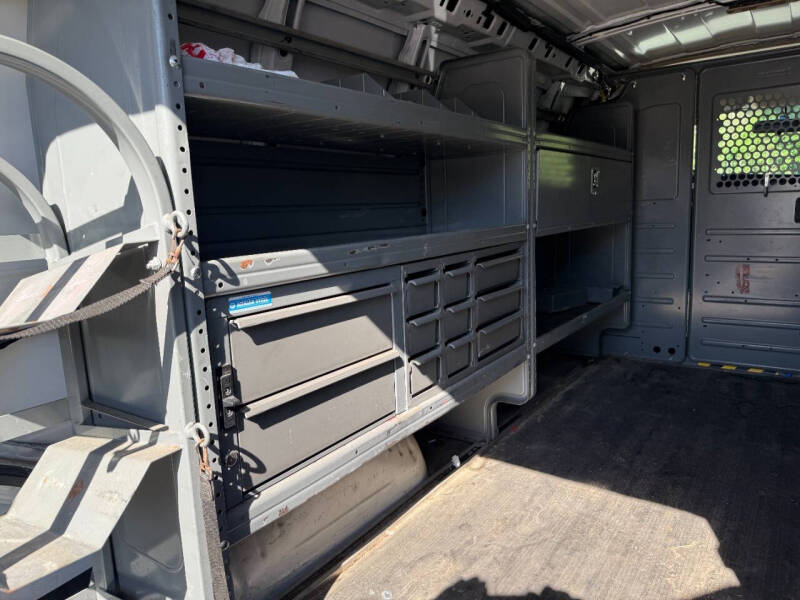 2018 Chevrolet Express 2500