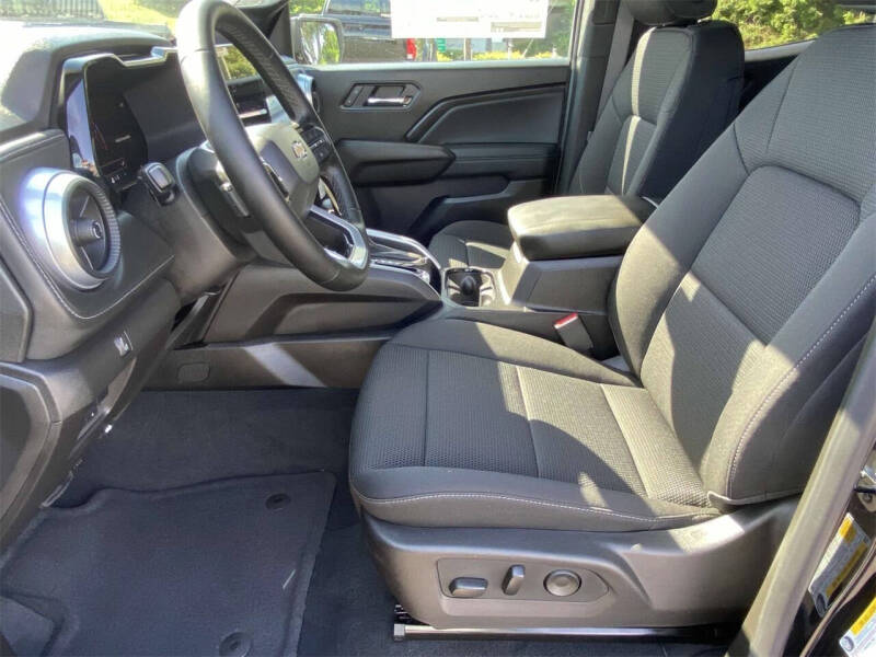 2025 Chevrolet Colorado LT