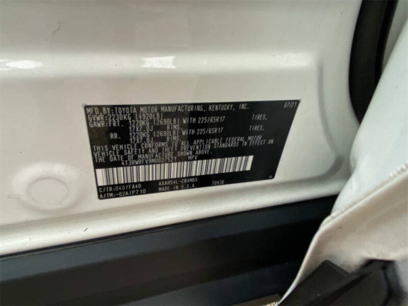 2021 Toyota RAV4 Hybrid XLE