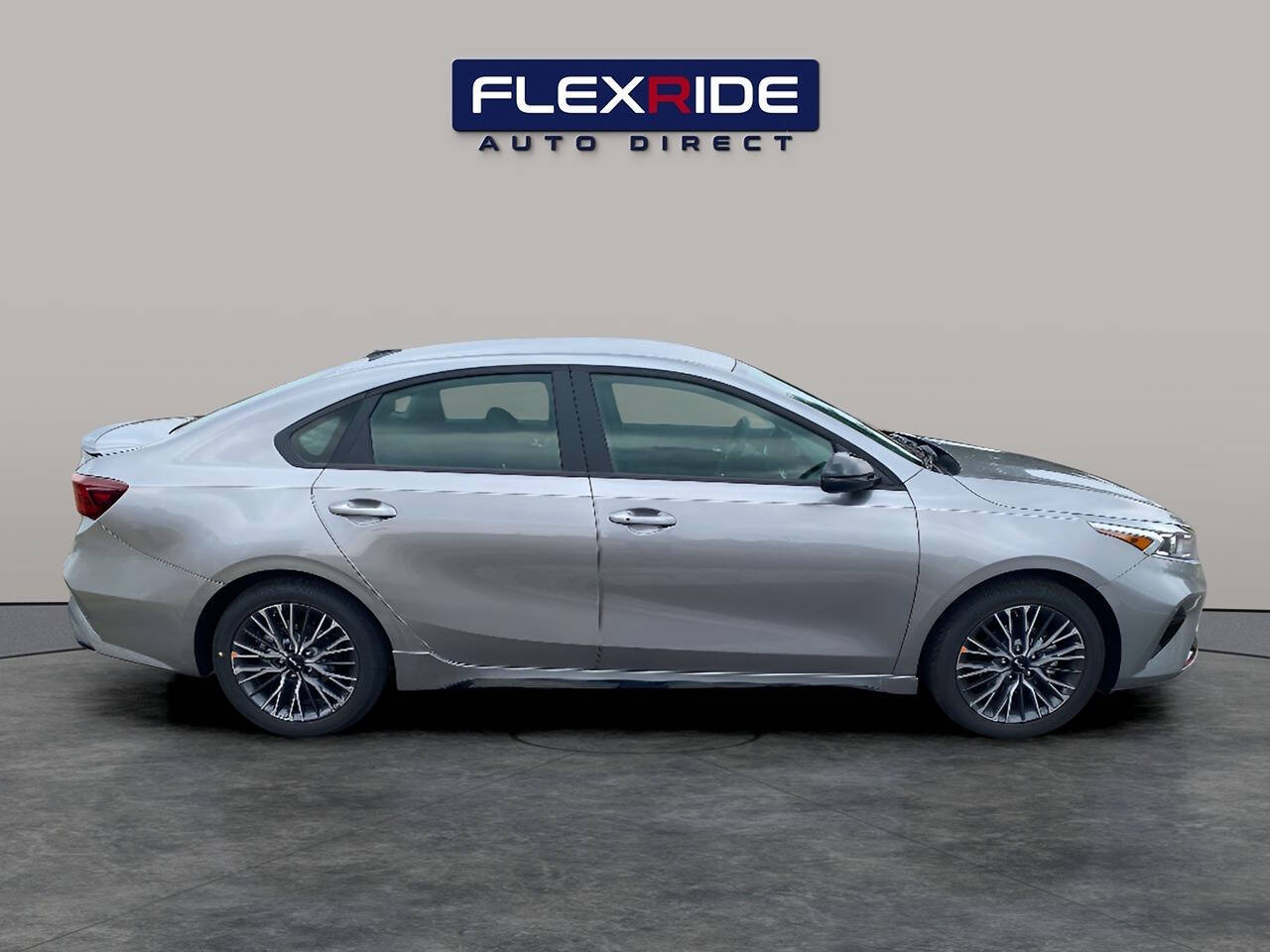 2023 Kia Forte for sale at Flexride Auto Direct in Chantilly, VA