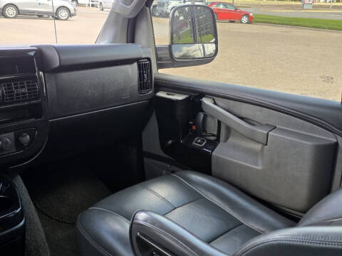 2019 Chevrolet Express 2500