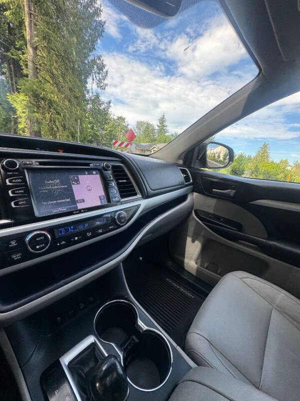 2014 Toyota Highlander XLE