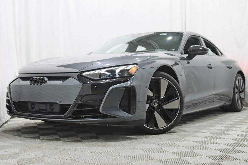 2023 Audi e-tron GT quattro Prestige