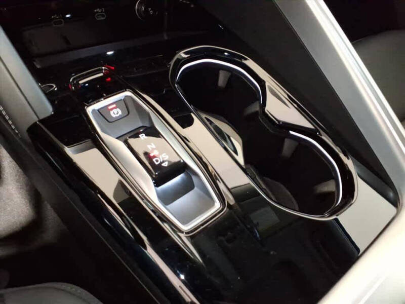 2025 Audi Q5 quattro Premium Plus TFSI