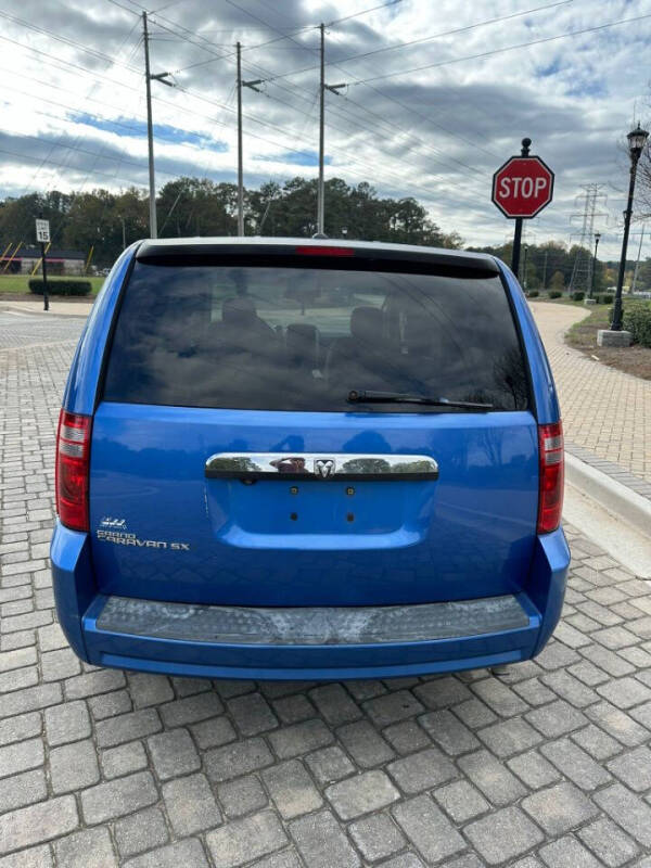 2008 Dodge Grand Caravan null photo 15