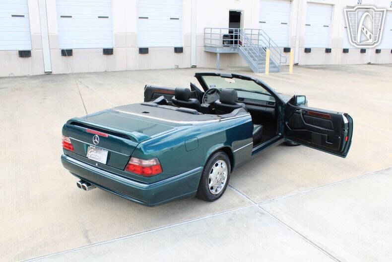 1994 Mercedes-Benz E-Class E 320