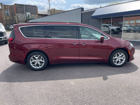 2019 Chrysler Pacifica Touring Plus