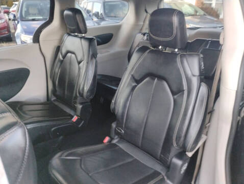 2020 Chrysler Voyager LXi