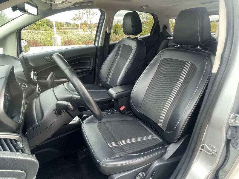 2020 Ford EcoSport SES