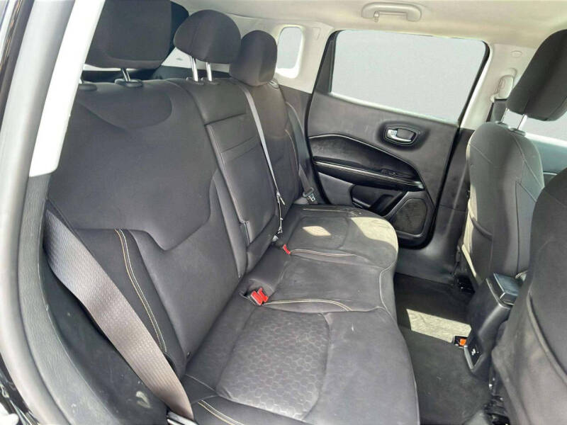 2018 Jeep Compass Sport