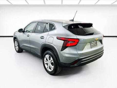2025 Chevrolet Trax LS