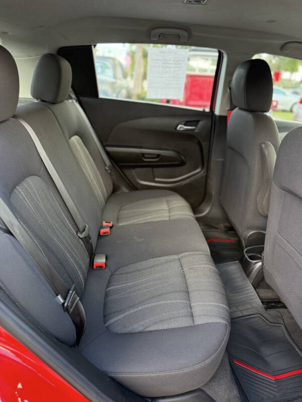 2015 Chevrolet Sonic LT Auto