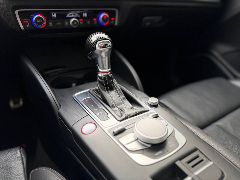 2015 Audi S3 2.0T quattro Prestige