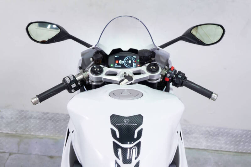 2022 Ducati Panigale V2