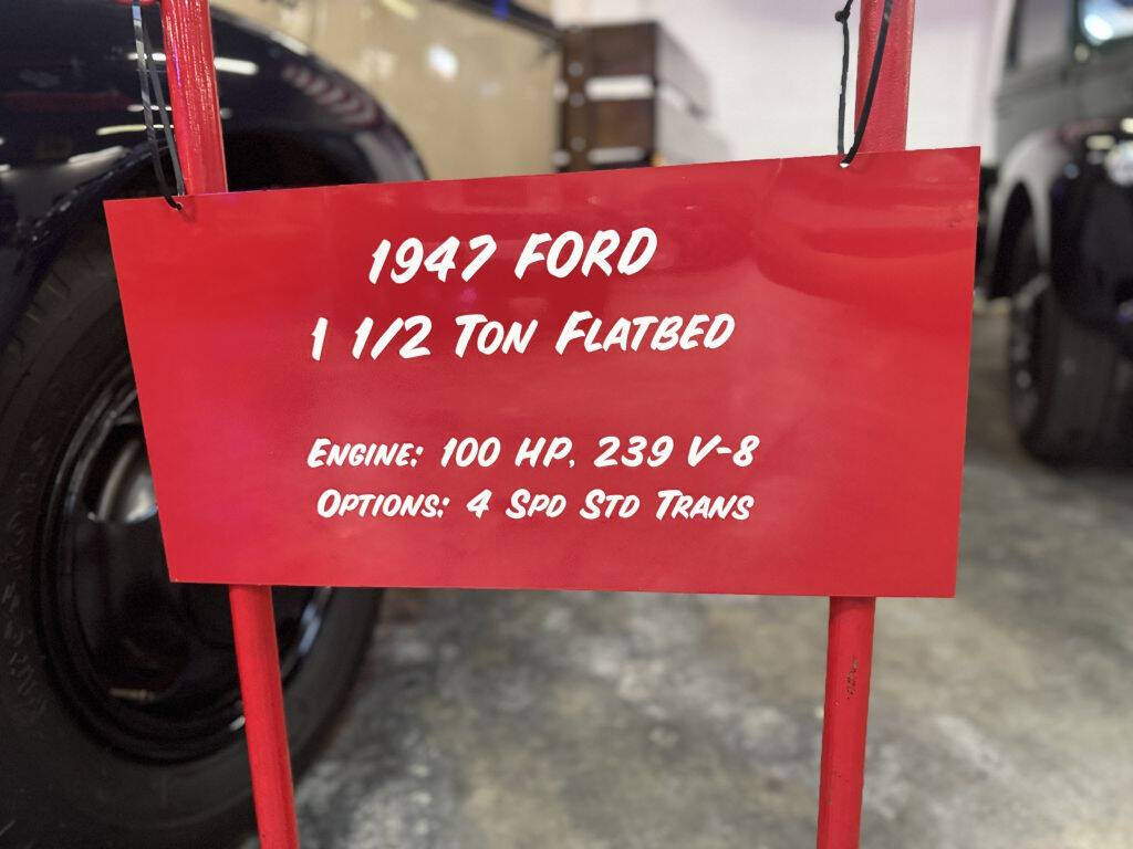 1947 Ford 1 TON FLAT BED 6