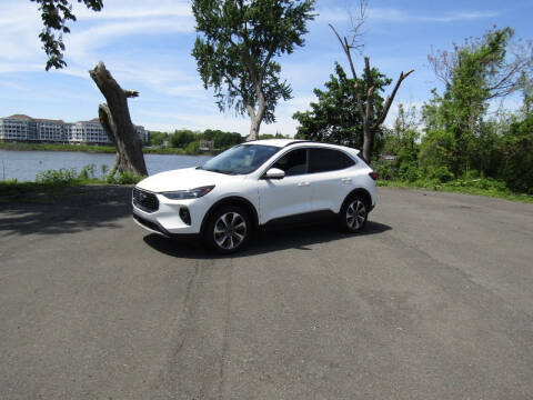 2024 Ford Escape Platinum