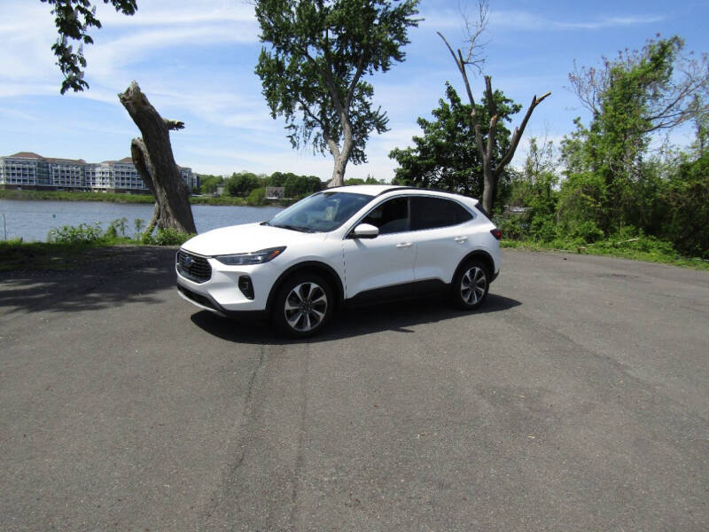 2024 Ford Escape Platinum
