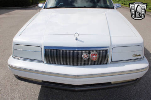 1993 Chrysler New Yorker Fifth Avenue