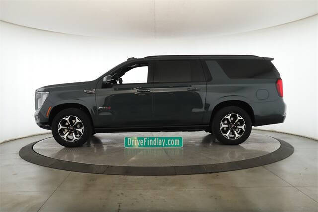 2025 GMC Yukon XL AT4
