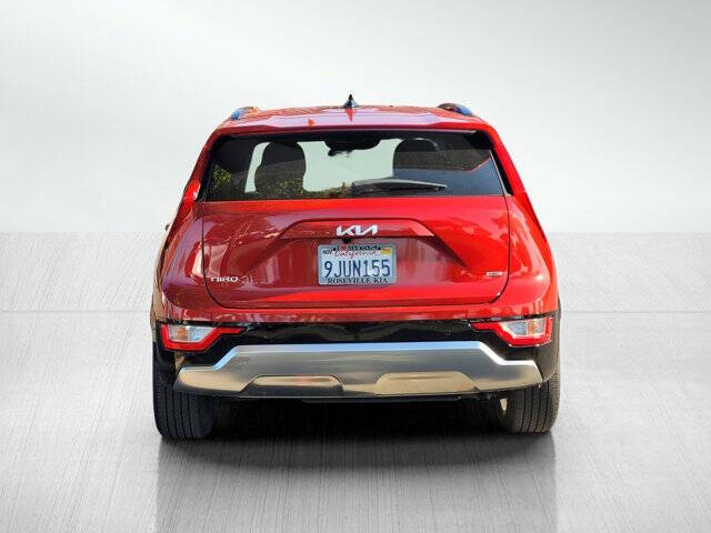 2024 Kia Niro EX Touring