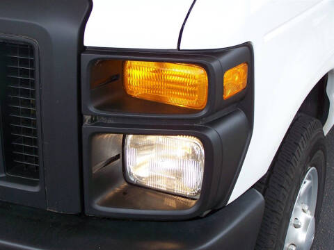 2010 Ford E-Series E-350 SD