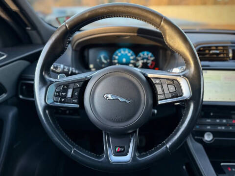 2017 Jaguar F-PACE S