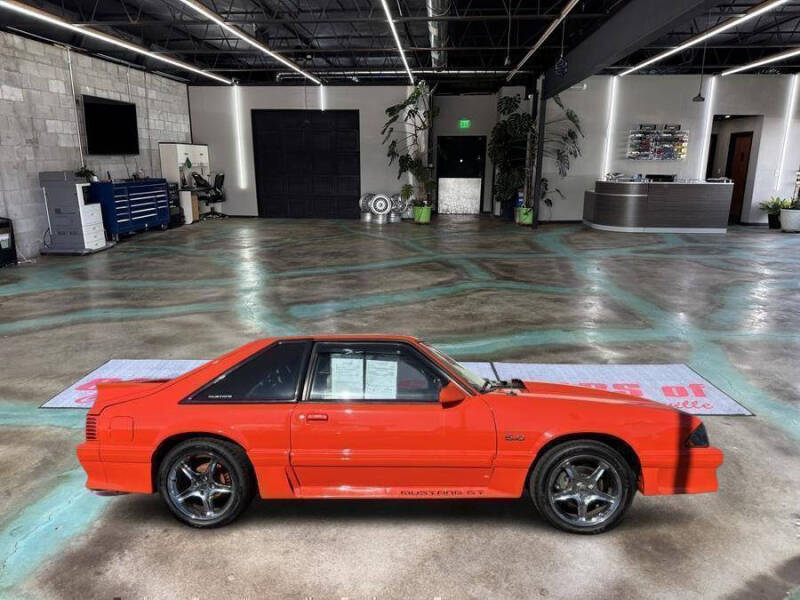 1992 Ford Mustang GT