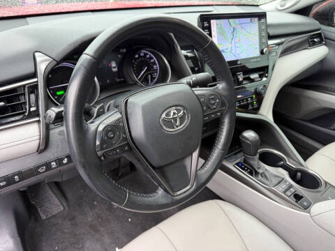 2021 Toyota Camry Hybrid XSE