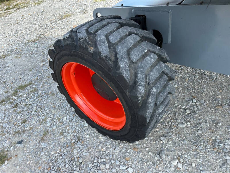 2016 Skyjack 86' Manlift