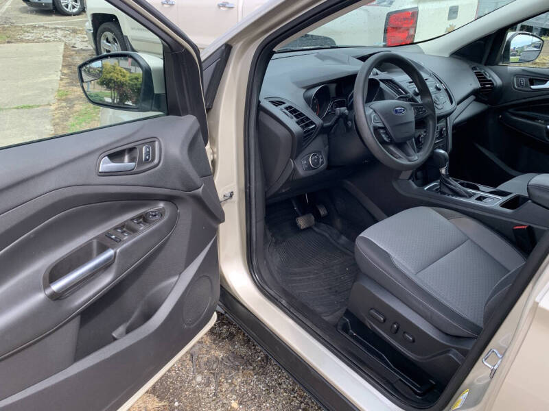 2017 Ford Escape SE