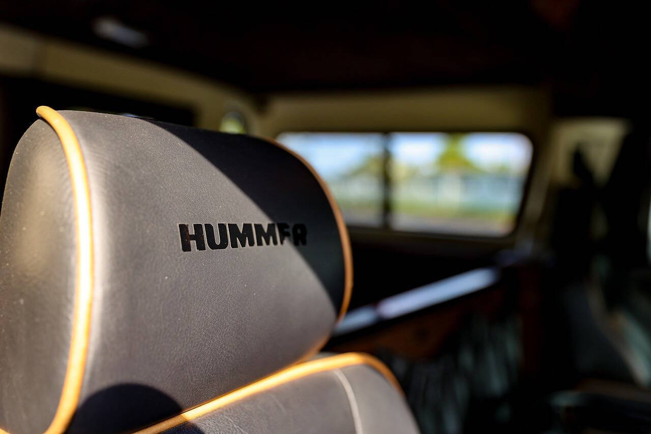 2004 HUMMER H1 108