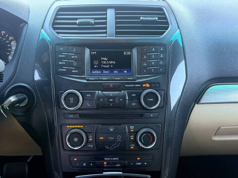 2016 Ford Explorer