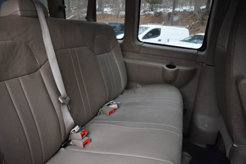 2012 GMC Savana LS 2500