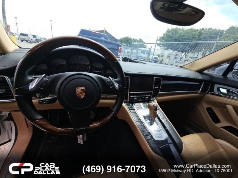 2015 Porsche Panamera