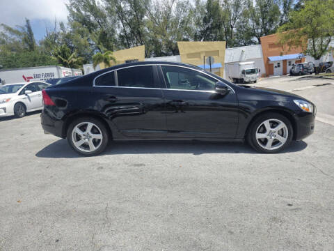 2013 Volvo S60 T5 Premier