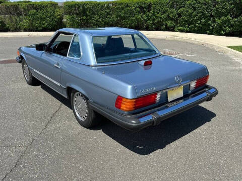 1986 Mercedes-Benz 560-Class 560 SL