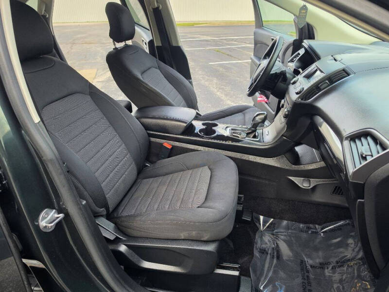 2015 Ford Edge SE