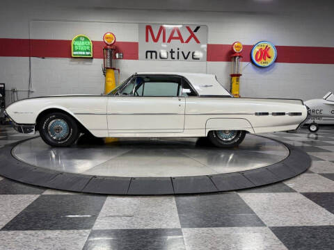 1962 Ford Thunderbird