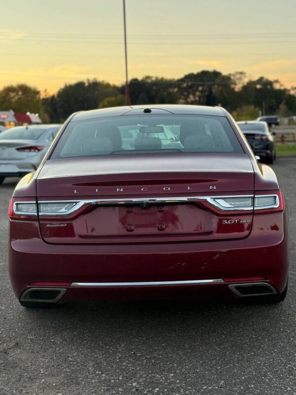 2017 Lincoln Continental Select