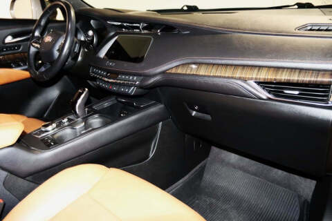 2020 Cadillac XT4 Premium Luxury