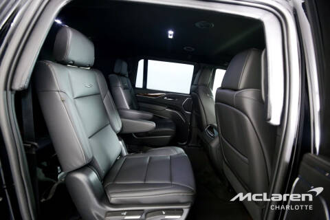 2022 Cadillac Escalade ESV Luxury