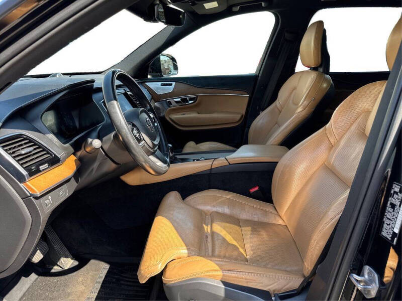 2016 Volvo XC90 T6 First Edition