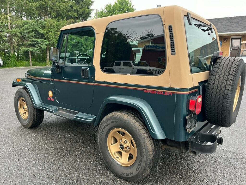 1994 Jeep Wrangler 6