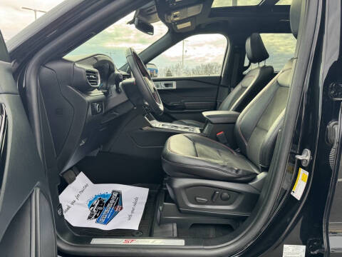 2023 Ford Explorer ST-Line