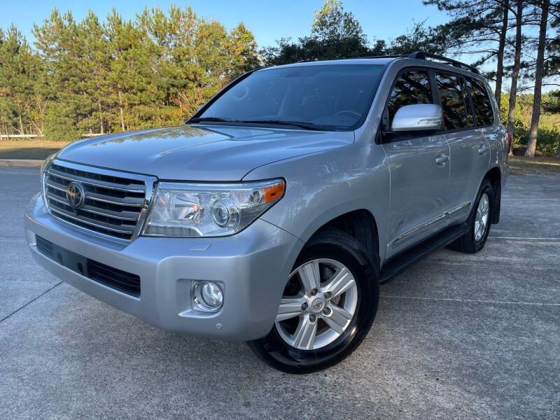 2015 Toyota Land Cruiser for sale at Selective Cars & Trucks in Woodstock GA