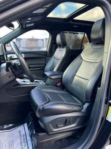 2021 Ford Explorer ST