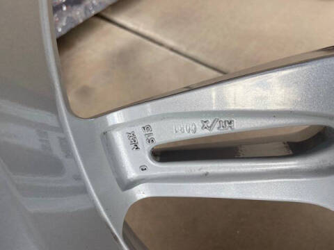 2014 Dodge Challenger SRT8 Core