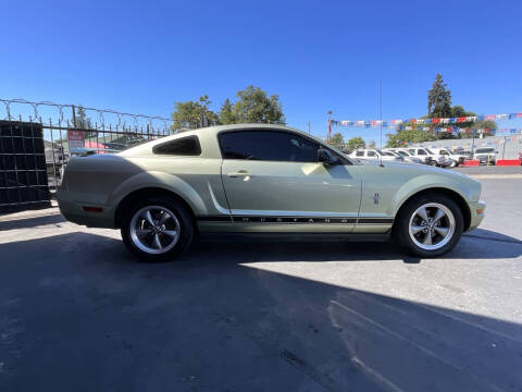 2006 Ford Mustang V6 Premium