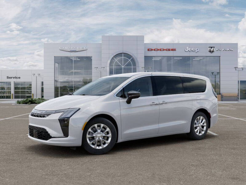 2027 Chrysler Pacifica Select